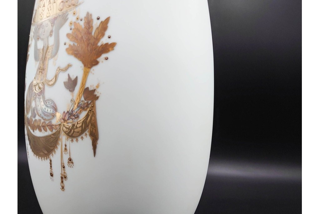 ドイツ製　Rosenthal(ローゼンタール)　QUATRE COULEURS　ビョルン・ヴィンブラッド　高さ約45㎝　金彩が美しい花瓶　(R-085318)