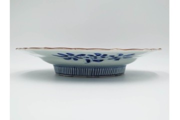 古伊万里　染付唐子絵皿(8.2寸)　染付十角皿(6.6寸)　金彩染錦皿(3.9寸)　サイズ違いの皿3枚セット　(R-085319)