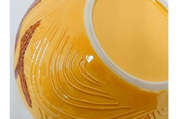 平安大示(手塚大示)　京焼　黄交趾荒磯の意匠が印象的な水指　共箱付き　(R-085320)