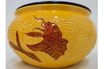 平安大示(手塚大示)　京焼　黄交趾荒磯の意匠が印象的な水指　共箱付き　(R-085320)