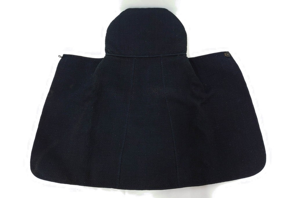 明治期　刺し子　迫力ある龍図が印象的な火消頭巾　(R-085321)