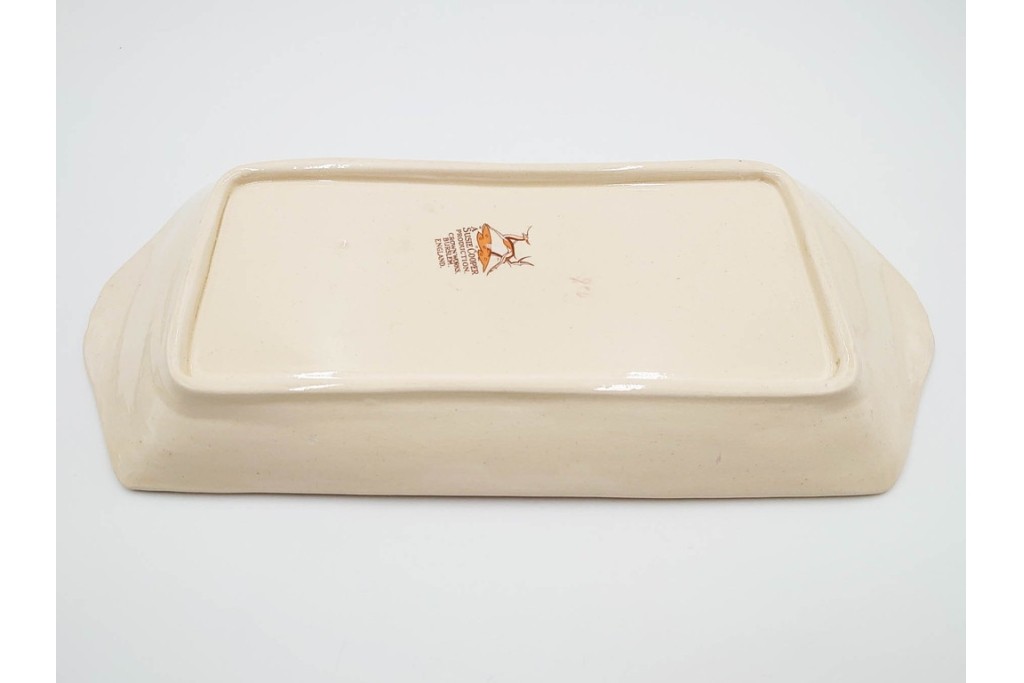 イギリスヴィンテージ　Susie Cooper(スージークーパー)　ツーリーフ　カップ&ソーサー・トリオ・プレート・トレイ　淡いピンクが可愛らしい洋食器セット　　(R-085322)