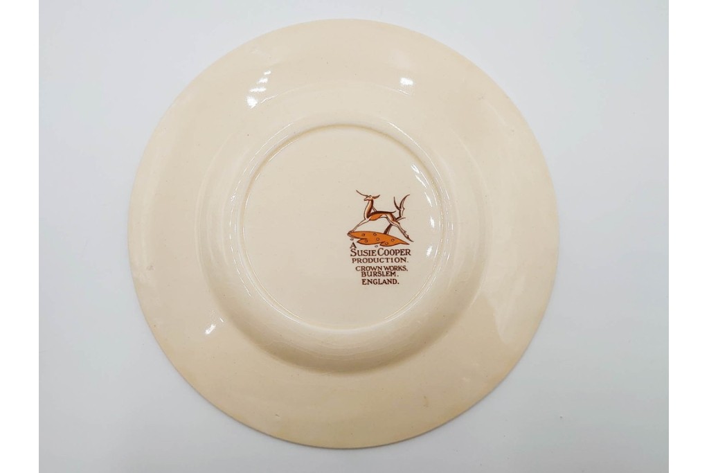 イギリスヴィンテージ　Susie Cooper(スージークーパー)　ツーリーフ　カップ&ソーサー・トリオ・プレート・トレイ　淡いピンクが可愛らしい洋食器セット　　(R-085322)