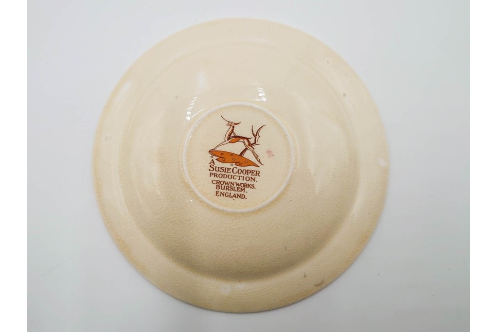 イギリスヴィンテージ　Susie Cooper(スージークーパー)　ツーリーフ　カップ&ソーサー・トリオ・プレート・トレイ　淡いピンクが可愛らしい洋食器セット　　(R-085322)