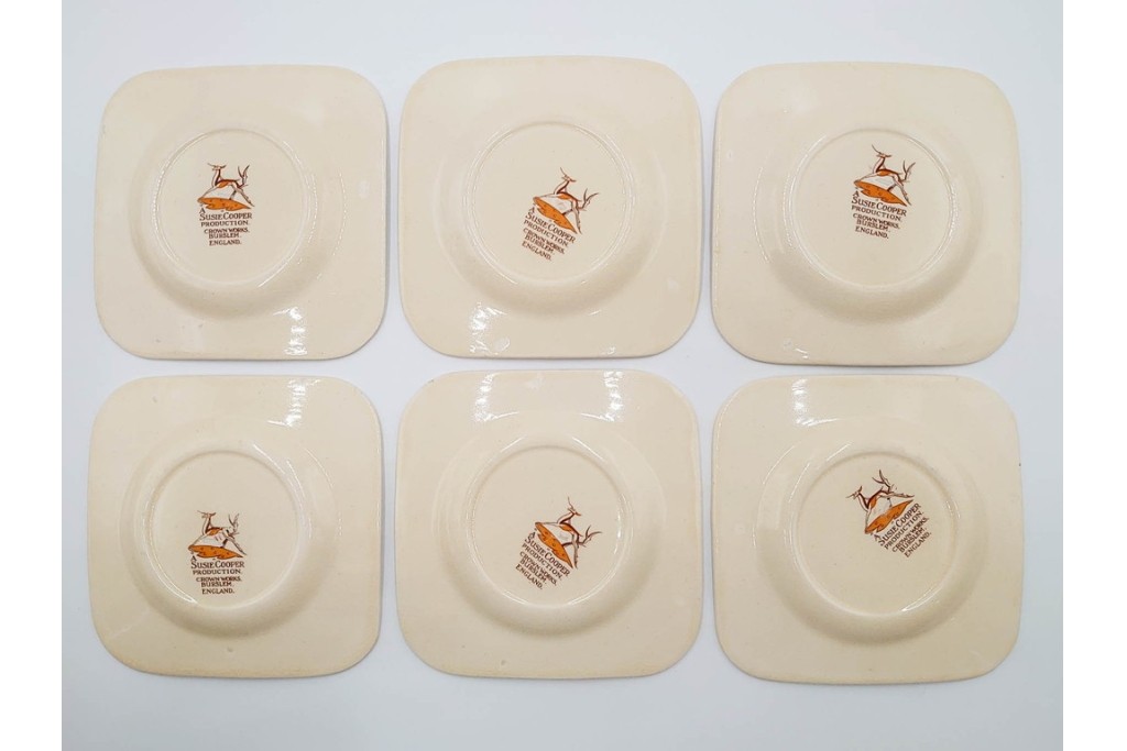 イギリスヴィンテージ　Susie Cooper(スージークーパー)　ツーリーフ　カップ&ソーサー・トリオ・プレート・トレイ　淡いピンクが可愛らしい洋食器セット　　(R-085322)