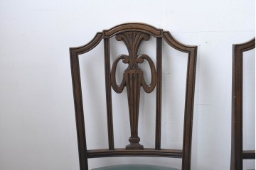 中古　美品　カリモク家具　domani(ドマーニ)　QUEENS LIFE(クイーンズライフ)　本革　上品なクラシカル装飾が映えるダイニングチェア3脚　セット現行定価約66万円相当　(R-085331)