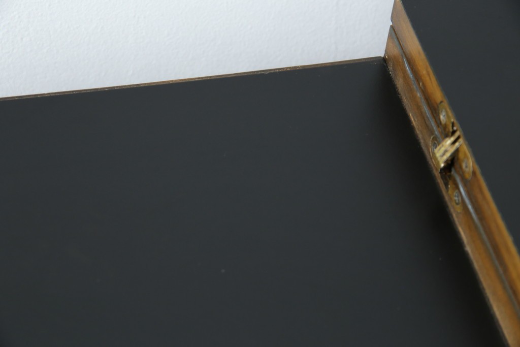 アメリカヴィンテージ　希少デザイン　DREXEL HERITAGE(ドレクセルヘリテイジ)　Accolade(アコレード)コレクション　天板拡張式　頑丈で質の高い作りのキャビネット　(R-085332)