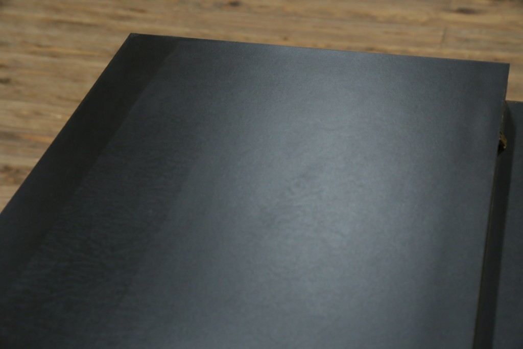 アメリカヴィンテージ　希少デザイン　DREXEL HERITAGE(ドレクセルヘリテイジ)　Accolade(アコレード)コレクション　天板拡張式　頑丈で質の高い作りのキャビネット　(R-085332)