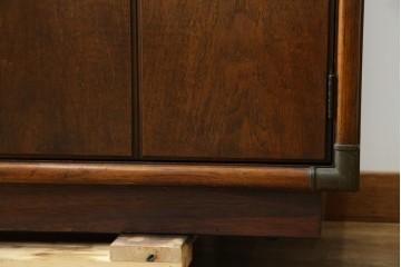 アメリカヴィンテージ　希少デザイン　DREXEL HERITAGE(ドレクセルヘリテイジ)　Accolade(アコレード)コレクション　天板拡張式　頑丈で質の高い作りのキャビネット　(R-085332)