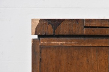 アメリカヴィンテージ　希少デザイン　DREXEL HERITAGE(ドレクセルヘリテイジ)　Accolade(アコレード)コレクション　天板拡張式　頑丈で質の高い作りのキャビネット　(R-085332)