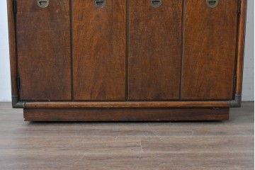 アメリカヴィンテージ　希少デザイン　DREXEL HERITAGE(ドレクセルヘリテイジ)　Accolade(アコレード)コレクション　天板拡張式　頑丈で質の高い作りのキャビネット　(R-085332)