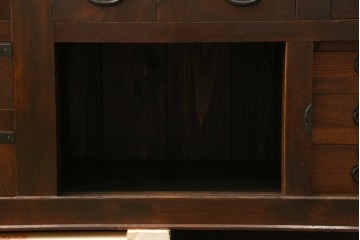 和製アンティーク　天板欅(ケヤキ)材　一枚板の風合い豊かな時代箪笥ローボード　(R-085333)