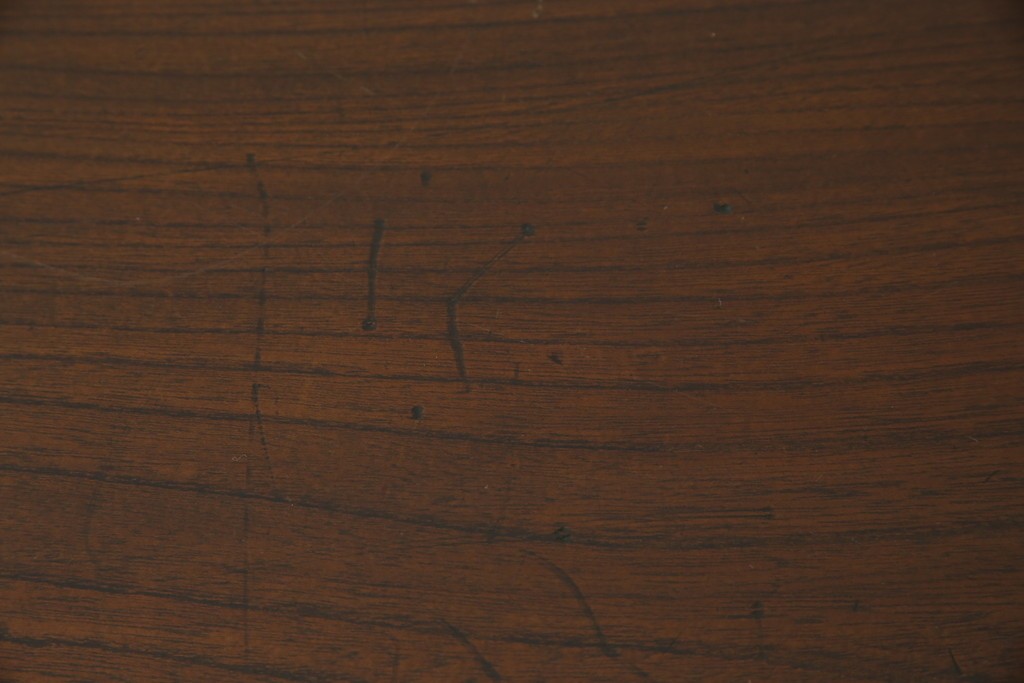 和製アンティーク　天板欅(ケヤキ)材　一枚板の風合い豊かな時代箪笥ローボード　(R-085333)