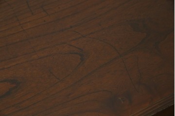和製アンティーク　天板欅(ケヤキ)材　一枚板の風合い豊かな時代箪笥ローボード　(R-085333)