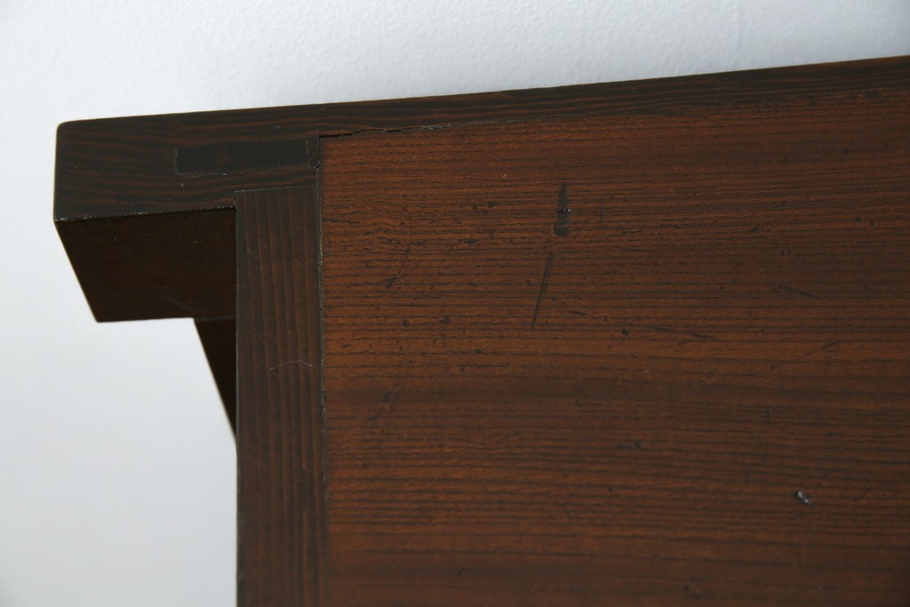 和製アンティーク　天板欅(ケヤキ)材　一枚板の風合い豊かな時代箪笥ローボード　(R-085333)