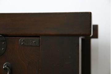 和製アンティーク　天板欅(ケヤキ)材　一枚板の風合い豊かな時代箪笥ローボード　(R-085333)