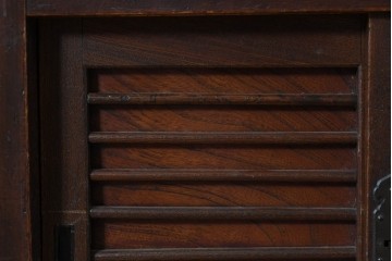 和製アンティーク　天板欅(ケヤキ)材　一枚板の風合い豊かな時代箪笥ローボード　(R-085333)