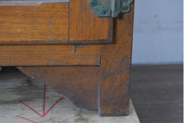 和製ヴィンテージ　十一屋(JUICHIYA)　上部が開く希少デザインのレトロな木製冷蔵庫　(R-085334)