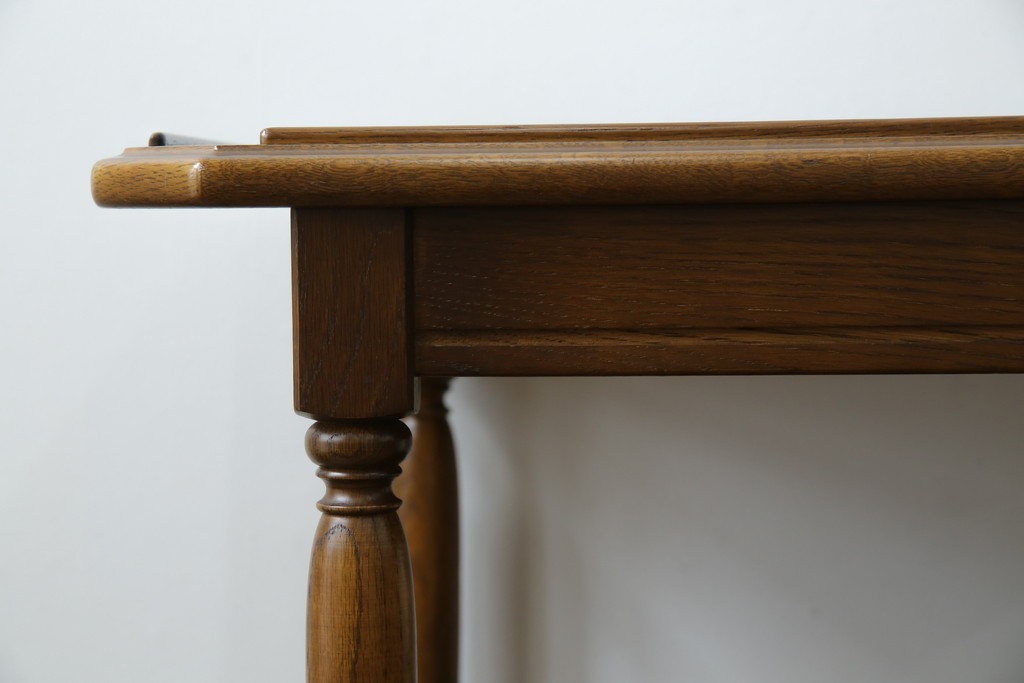 中古　美品　飛騨産業　挽き物脚がアクセントの木製キャスターワゴン　定価約10万円　(R-085335)