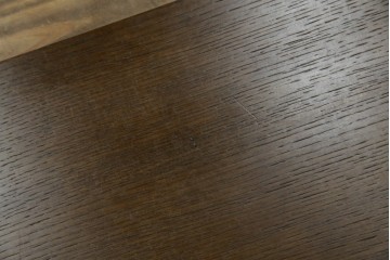 中古　美品　飛騨産業　挽き物脚がアクセントの木製キャスターワゴン　定価約10万円　(R-085335)