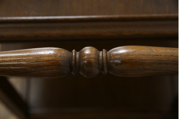 中古　美品　飛騨産業　挽き物脚がアクセントの木製キャスターワゴン　定価約10万円　(R-085335)