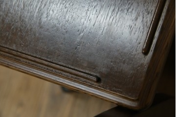 中古　美品　飛騨産業　挽き物脚がアクセントの木製キャスターワゴン　定価約10万円　(R-085335)