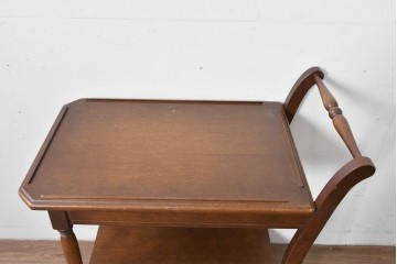 中古　美品　飛騨産業　挽き物脚がアクセントの木製キャスターワゴン　定価約10万円　(R-085335)