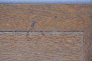 和製ヴィンテージ　良品!!　楢(ナラ)材　端正な框組み天板のレトロな文机　(R-085336)