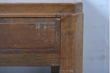 和製ヴィンテージ　良品!!　楢(ナラ)材　端正な框組み天板のレトロな文机　(R-085336)