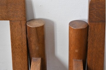 和製ヴィンテージ　ナラ材　カラフルなストライプ柄ファブリックのイージーチェア2脚セット　(R-085337)