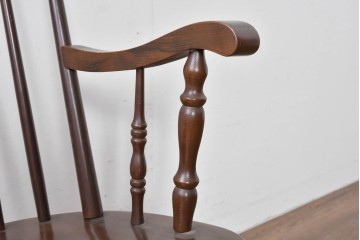 和製ヴィンテージ　飛騨高山　柏木工(KASHIWA)　端正な挽物脚が目を引くロッキングチェア　(R-085338)