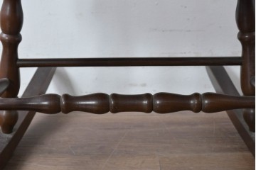 和製ヴィンテージ　飛騨高山　柏木工(KASHIWA)　端正な挽物脚が目を引くロッキングチェア　(R-085338)