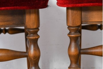 和製ヴィンテージ　オールドコスガ(KOSUGA)　背もたれ装飾が優美なダイニングチェア2脚セット　(R-085339)