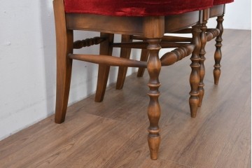 和製ヴィンテージ　オールドコスガ(KOSUGA)　背もたれ装飾が優美なダイニングチェア2脚セット　(R-085339)