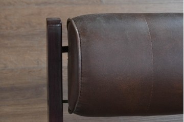 和製ヴィンテージ　東洋ファニチャー(TOYO FURNITURE)　ビニールレザー　折り畳み式フットレストが付いたロッキングチェア　(R-085340)