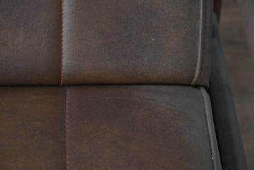 和製ヴィンテージ　東洋ファニチャー(TOYO FURNITURE)　ビニールレザー　折り畳み式フットレストが付いたロッキングチェア　(R-085340)