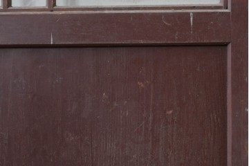 アンティーク建具　ペイント仕上げ限定　大正ロマンの趣を感じる桟入りガラスの扉1枚　(R-085341)