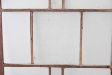 アンティーク建具　ペイント仕上げ限定　大正ロマン薫る桟入りガラス戸1枚　(R-085343)