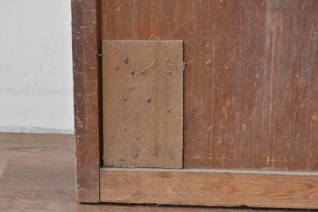 アンティーク建具　ペイント仕上げ限定　大正ロマン薫る桟入りガラス戸1枚　(R-085343)