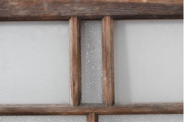 アンティーク建具　大正ロマン　味わい深い古い木味のガラス窓3枚セット　(R-085344)