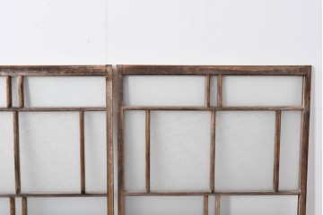 アンティーク建具　大正ロマン　味わい深い古い木味のガラス窓3枚セット　(R-085344)