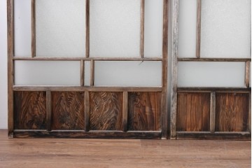 アンティーク建具　大正ロマン　味わい深い古い木味のガラス窓3枚セット　(R-085344)