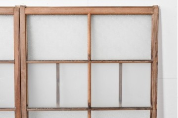 アンティーク建具　素朴な木味が魅力のガラス窓2枚セット　(R-085346)