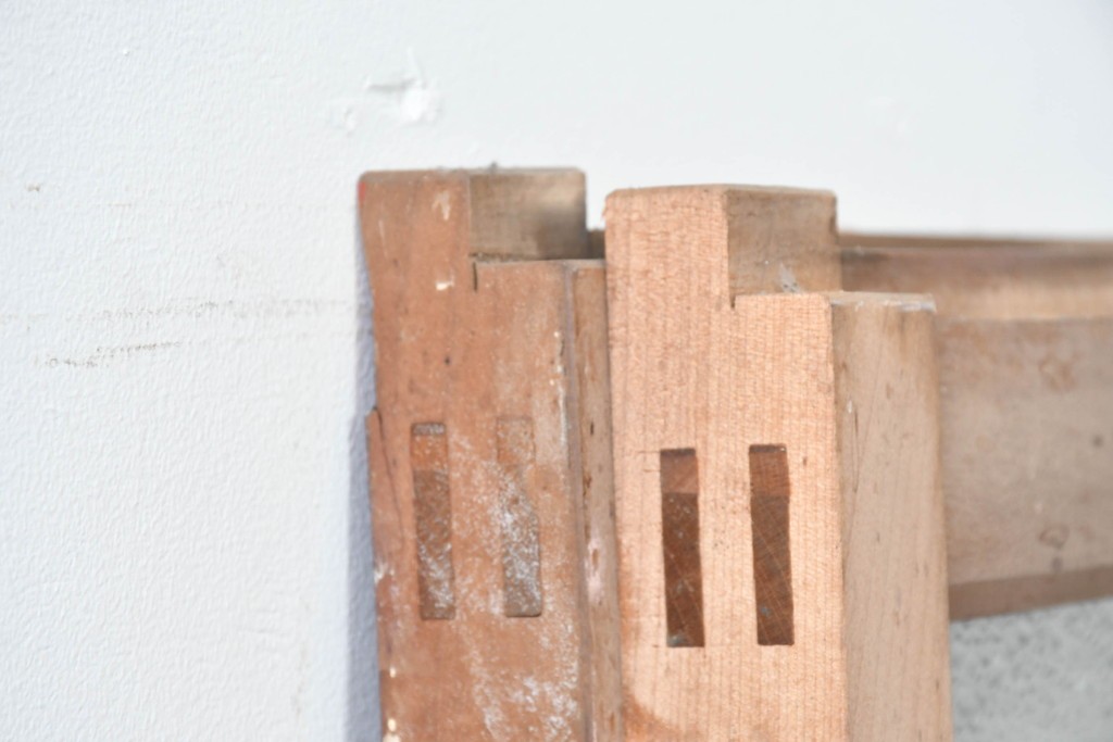 アンティーク建具　素朴な木味が魅力のガラス窓2枚セット　(R-085346)