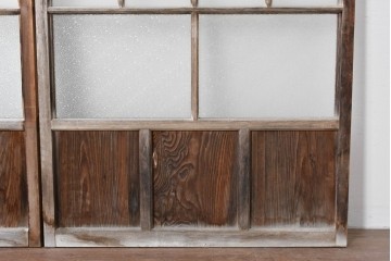 アンティーク建具　素朴な木味が魅力のガラス窓2枚セット　(R-085346)