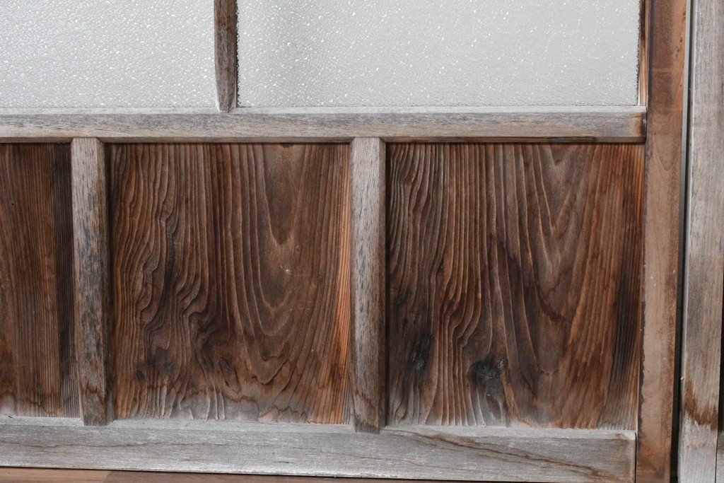 アンティーク建具　素朴な木味が魅力のガラス窓2枚セット　(R-085346)