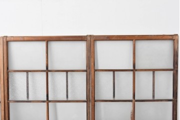 アンティーク建具　昭和初期　味わい深い木味のガラス窓4枚セット　(R-085347)