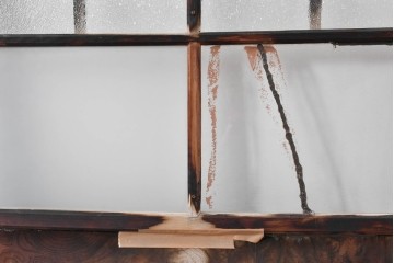 アンティーク建具　昭和初期　木味が風合い豊かなガラス窓4枚セット　(R-085348)