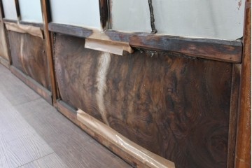 アンティーク建具　昭和初期　木味が風合い豊かなガラス窓4枚セット　(R-085348)