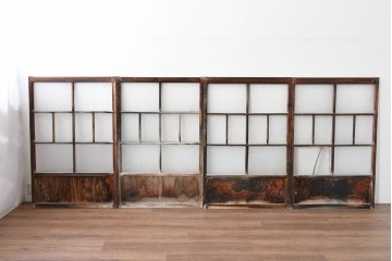 アンティーク建具　昭和初期　木味が風合い豊かなガラス窓4枚セット　(R-085348)